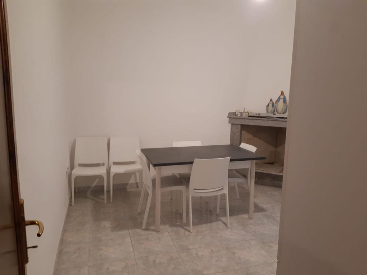 Appartamento Mare Sardegna Siniscola A 6 Km Da La Caletta Santa Lucia Capo Comino Berchida Luaran gambar